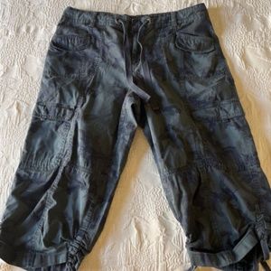 Style & Co women floral camo cargo pants blue gray cotton  Size12 18-20” inseam